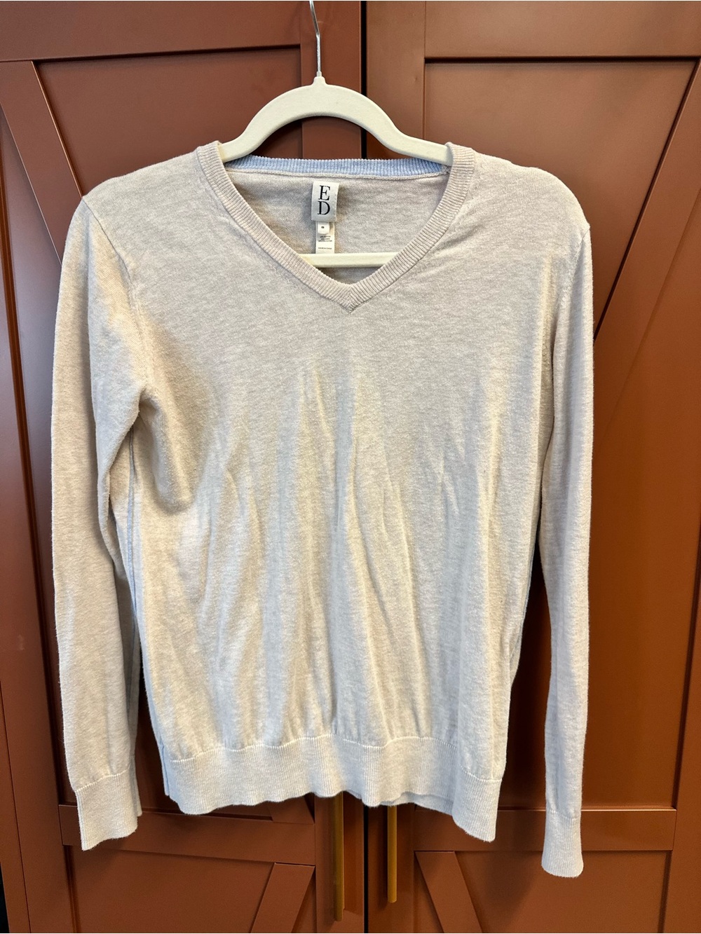 Ellen Degeneres Cream V-Neck Knit Sweater for Women with Blue Stripe Hem